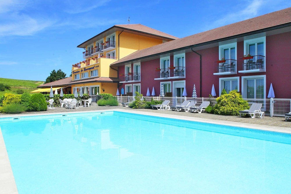 Logis Domaine Du Revermont, Hôtel à Passenans