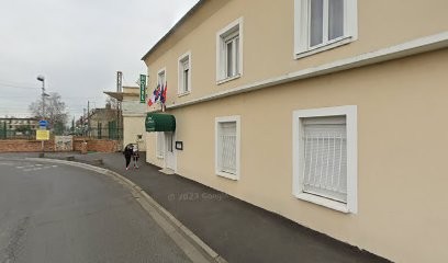 Hotel, Hôtel à Persan