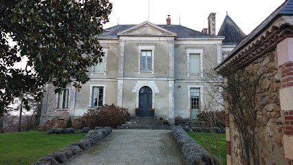 Chateau Du Chiron, Hôtel à Oradour-Saint-Genest