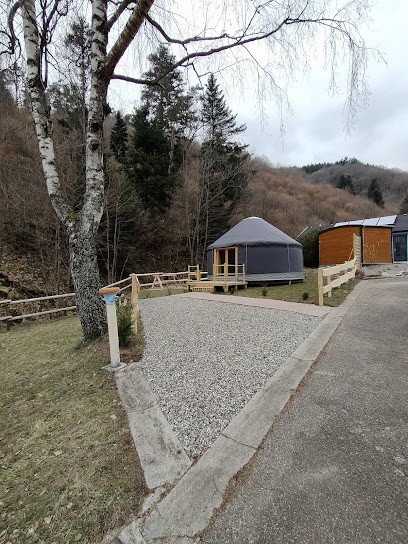 Yourte, Hôtel à Fréland