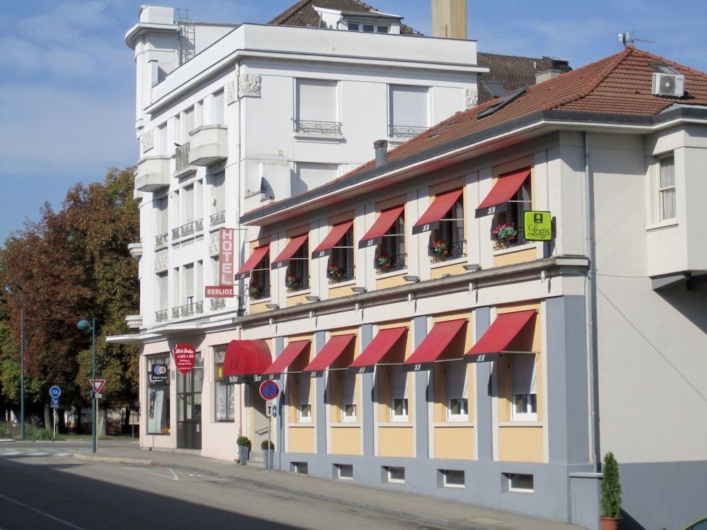 Logis Hôtel Berlioz, Hôtel à Saint-Louis