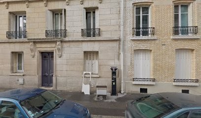 Hotel, Hôtel à Clichy