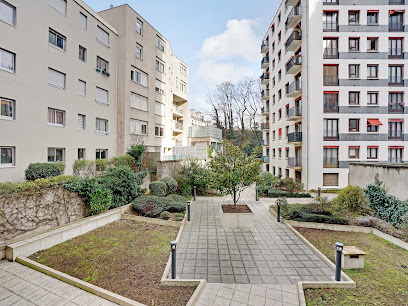 Charming 1Bdr / 2P 15Th Exhibition Centre- Belvilla By Oyo, Hôtel à Paris 15