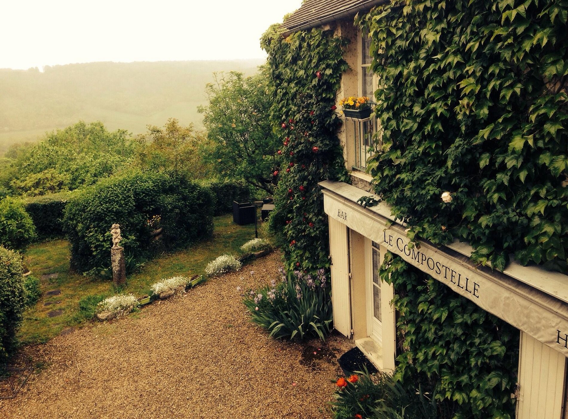 Le Compostelle, Hôtel à Vézelay