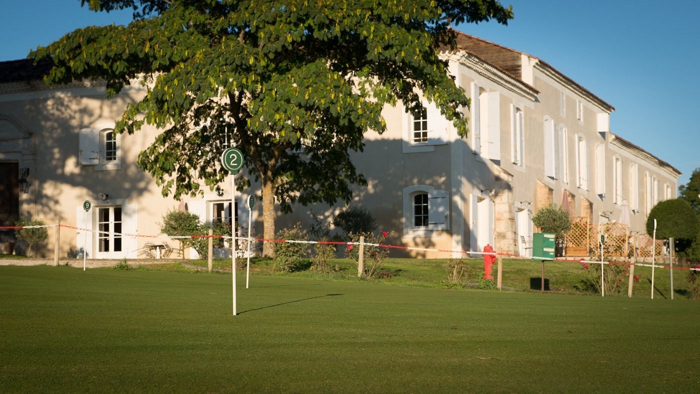 Les Bastides du Golf d'Albret, Résidence Hôtelière à Barbaste