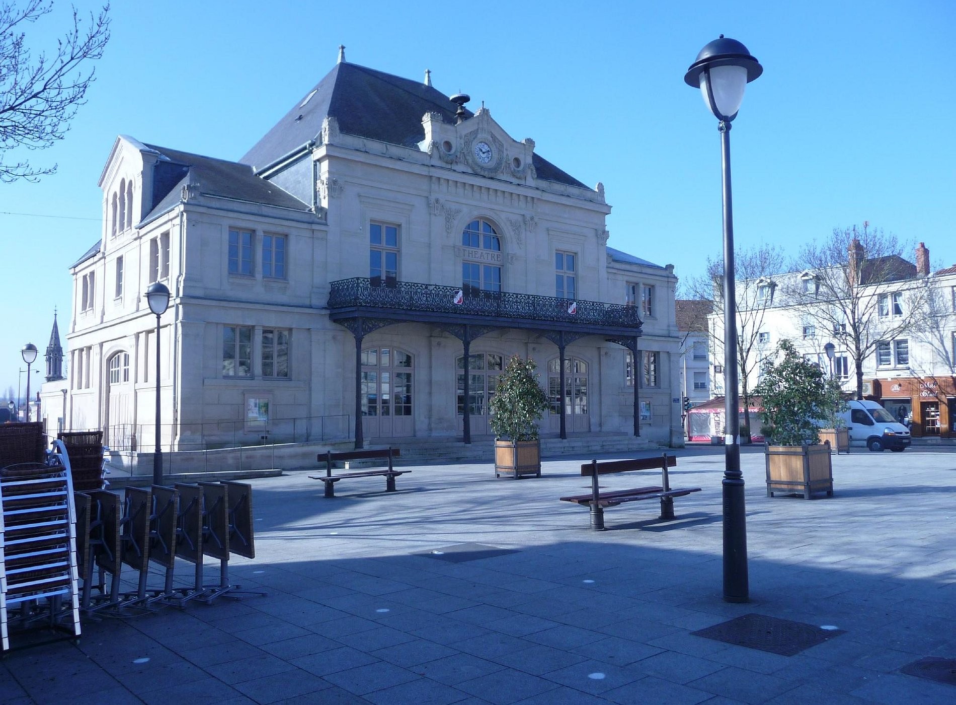 Picardy, Hôtel à Saint-Dizier