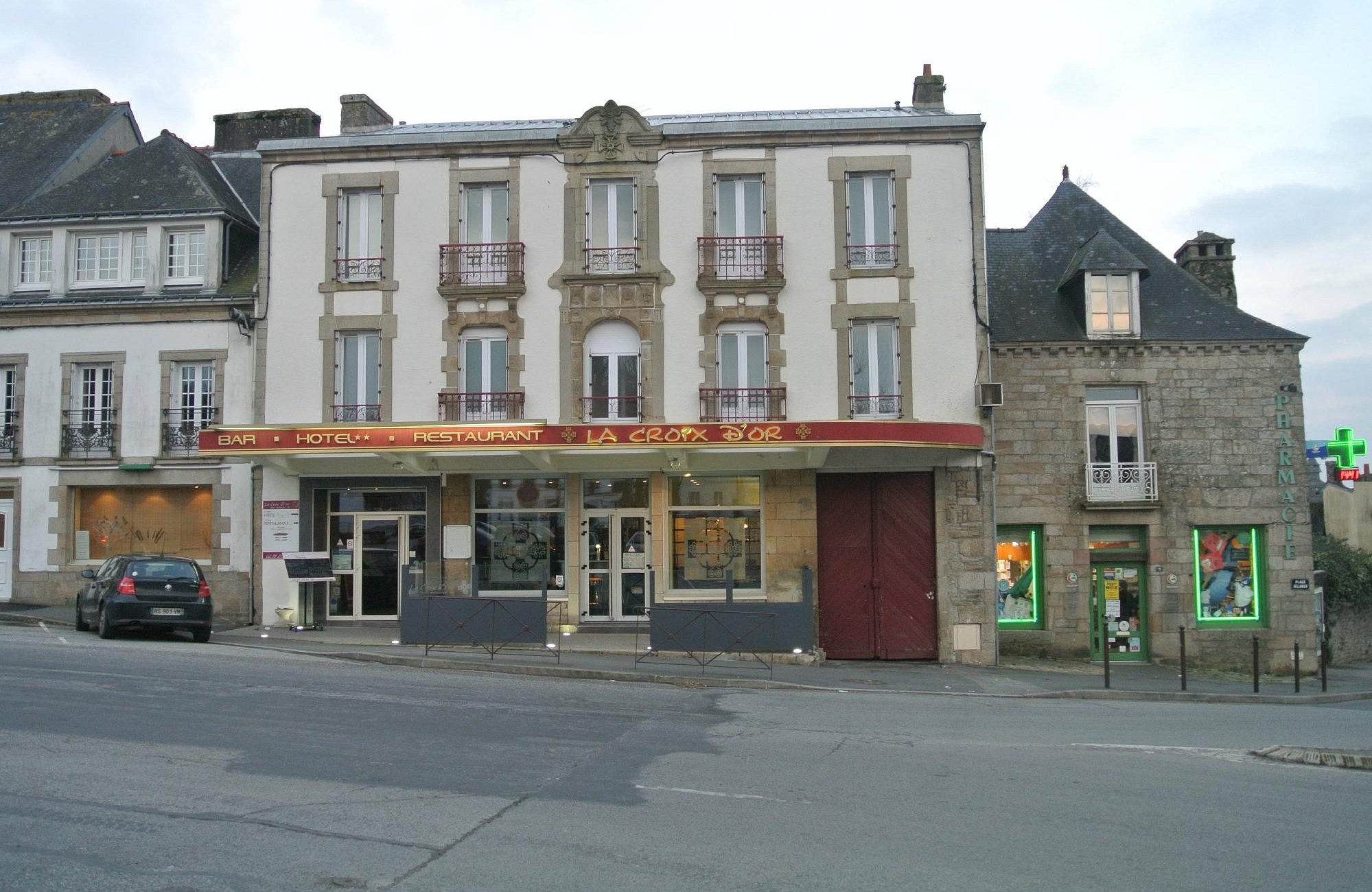 Logis Hôtel La Croix D'Or, Hôtel au Faouët