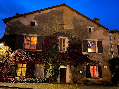 L'ecu De France, Résidence Hôtelière à Sanxay