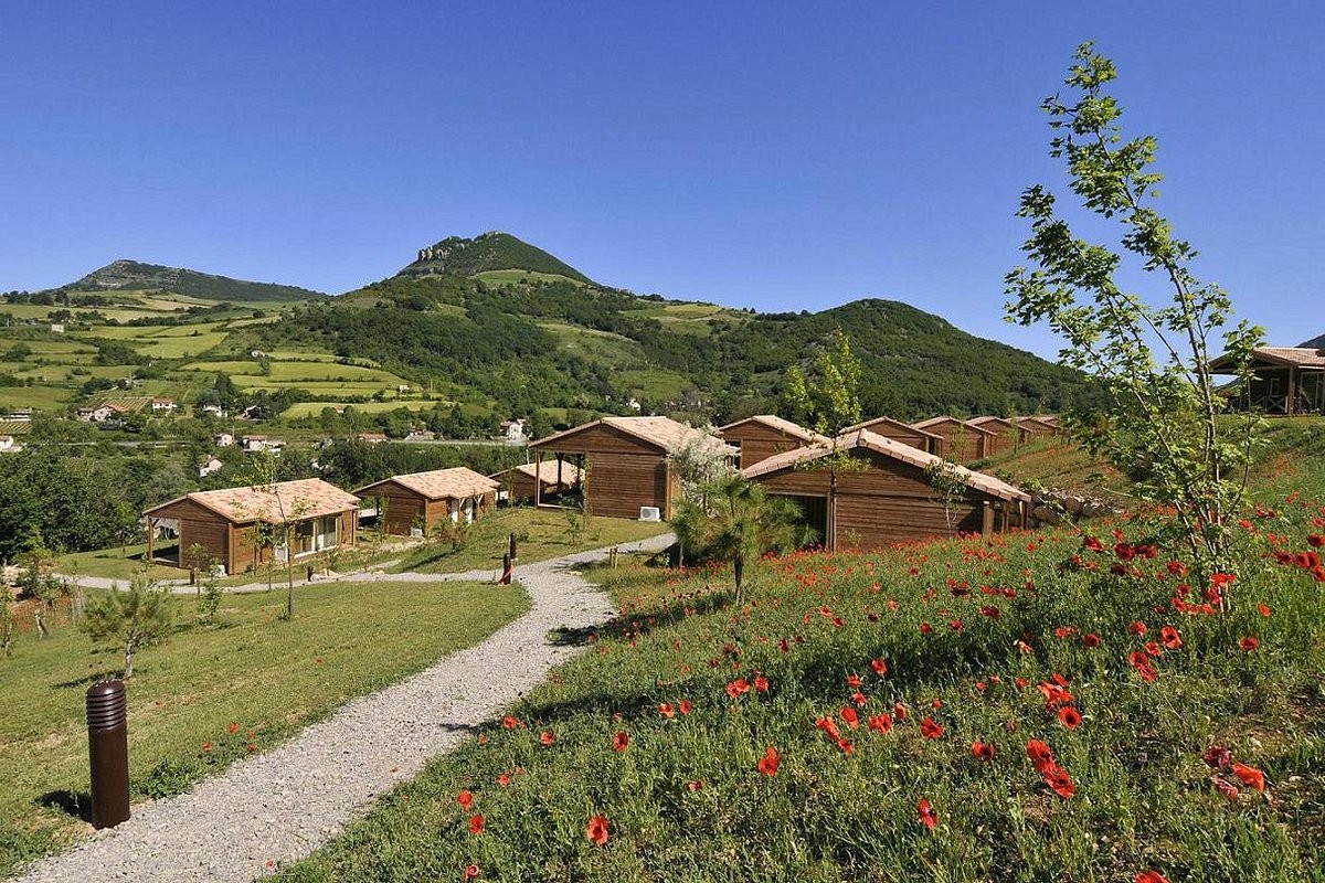 Domaine De Saint Esteve, Résidence Hôtelière à Millau