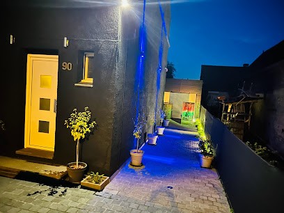 Loveroom21, Hôtel à Onnaing