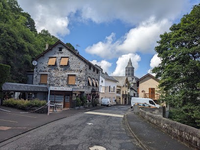 Hotel La Cascade, Hôtel à Orcival