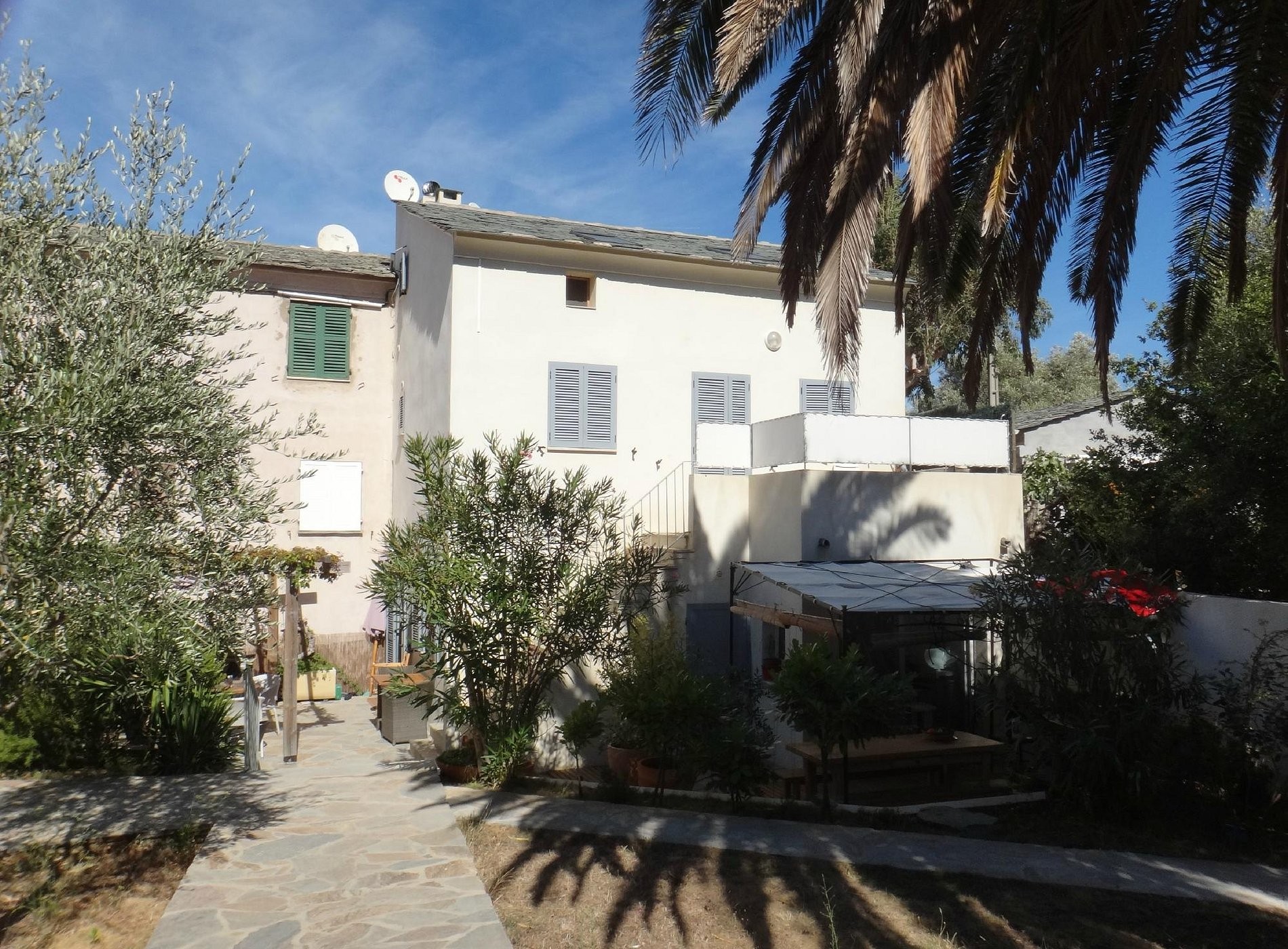 Petra Cinta, Hôtel à Ersa