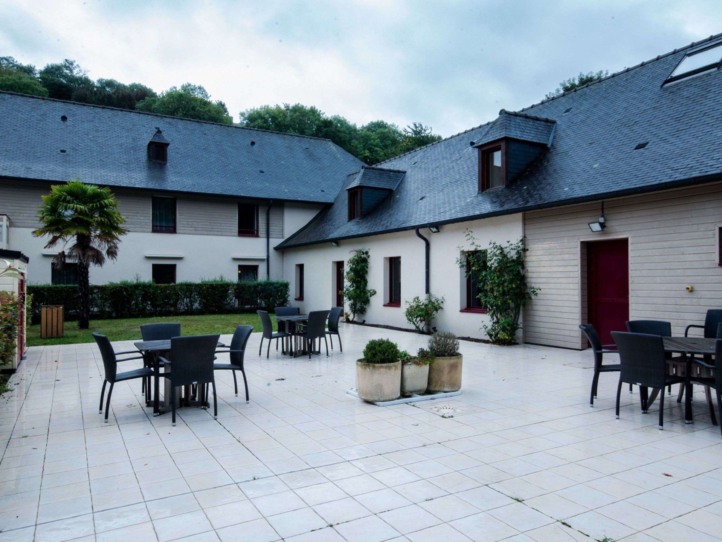 Hôtel Mercure Dinan Port Le Jerzual, Hôtel à Lanvallay