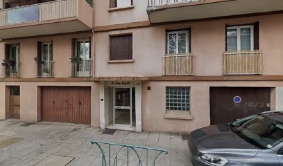 Cernuschi San Angelo, Hôtel à Menton