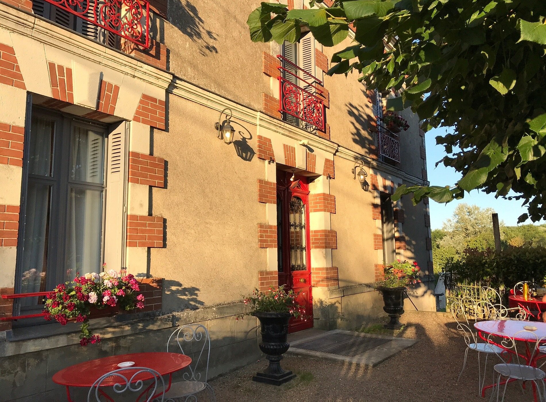 Auberge de la Brenne, Hôtel à Neuillé-le-Lierre