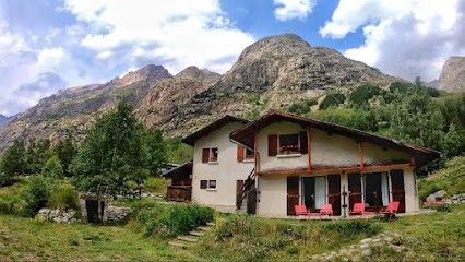 Le Champ de Pin, Hôtel à Saint-Christophe-en-Oisans