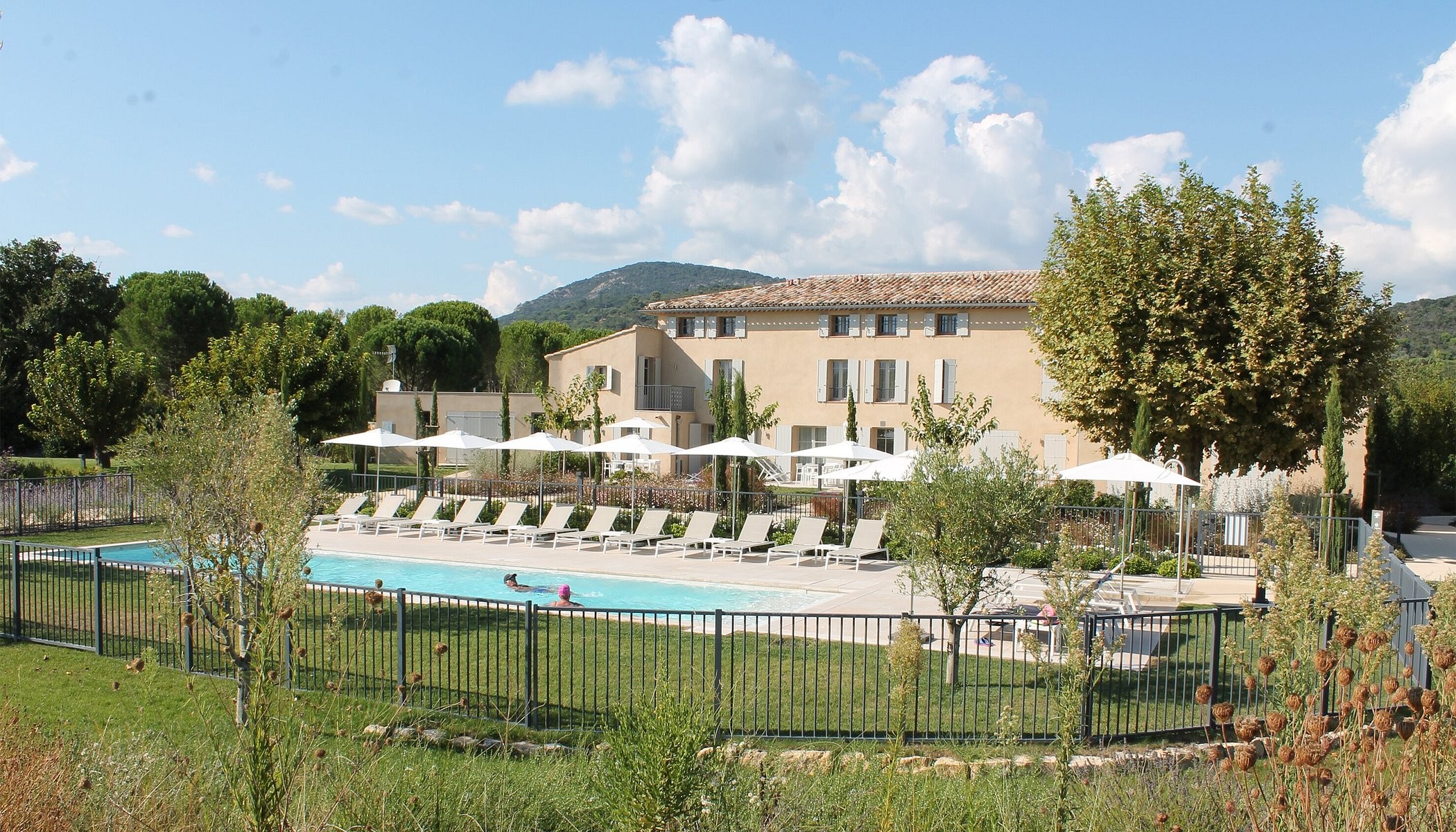 Le CLOS Des OLIVIERS, Hôtel à Grimaud
