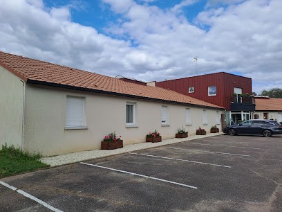 Hôtel Le Grand Chêne, Hôtel à Gièvres
