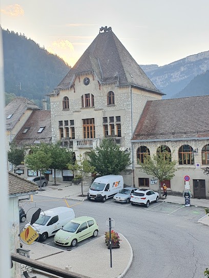 Hôtel Bar Le Victoria, Hôtel à Saint-Pierre-de-Chartreuse