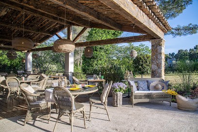 Hôtel Les Messugues, Hôtel à Saint-Paul-de-Vence