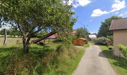 Lanouziere Pierre, Hôtel à Charensat