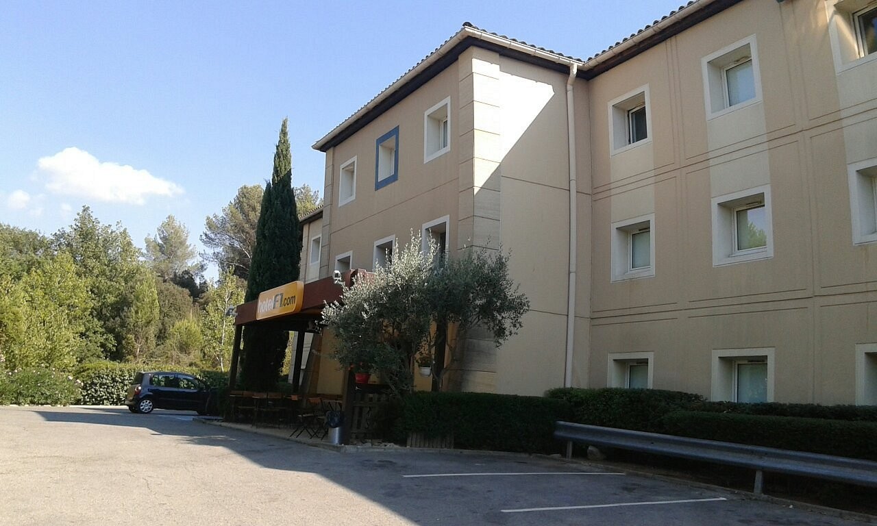 HotelF1 Aix En Provence Sainte Victoire, Hôtel à Meyreuil