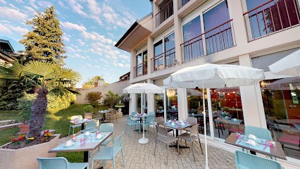 Hôtel De France, Hôtel à Évian-les-Bains