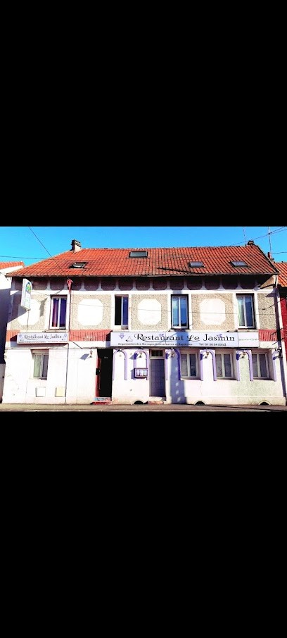 Safa Hotel, Hôtel à Persan