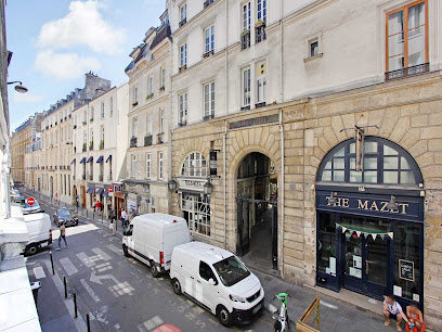 Appartement In The Heart Of Paris Â˜† Saint Germain Â˜† - Belvilla By Oyo Hôtel à Paris 06