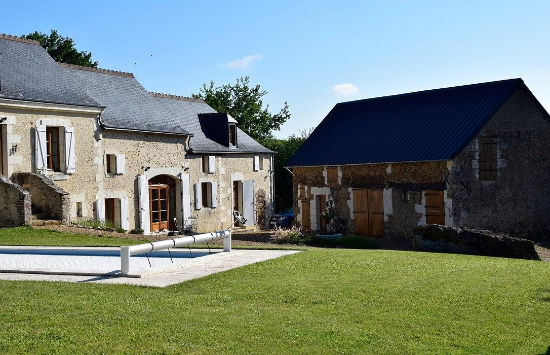 La Tale, Hôtel à Chahaignes