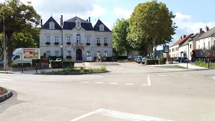 Hotel Des Halles, Hôtel à Nolay