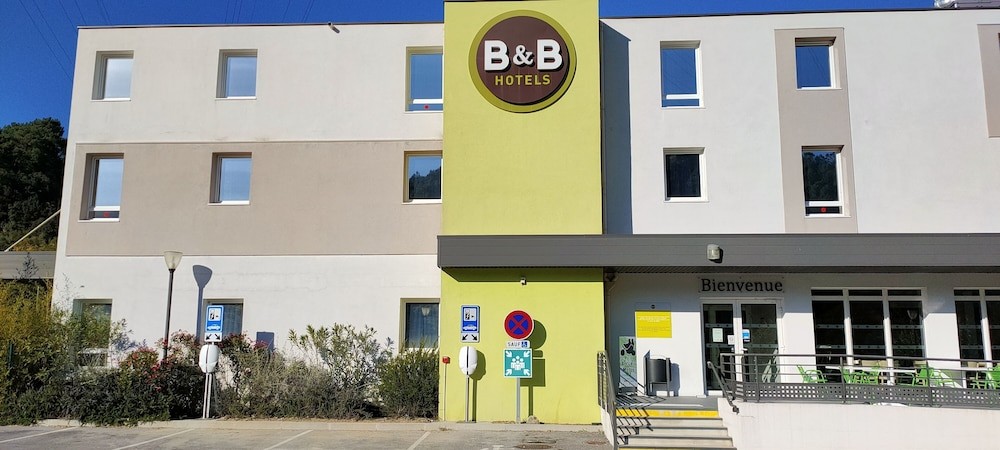 B&B HOTEL Alès Pôle Mécanique, Hôtel à Saint-Martin-de-Valgalgues