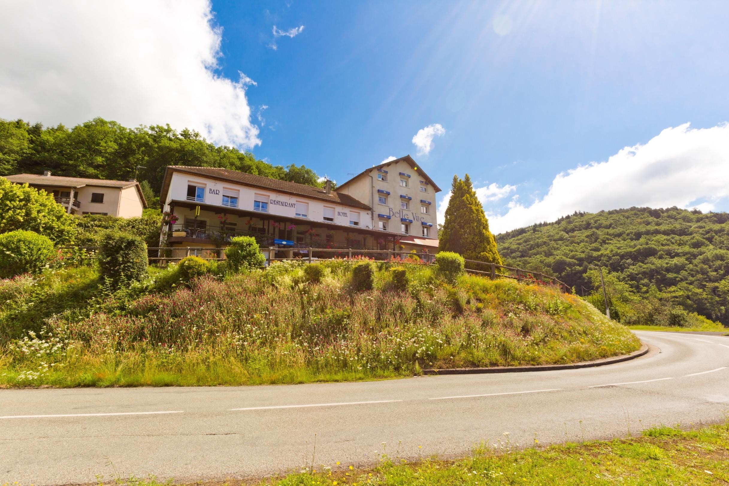 Logis Hôtel Belle Vue, Hôtel aux Ancizes-Comps