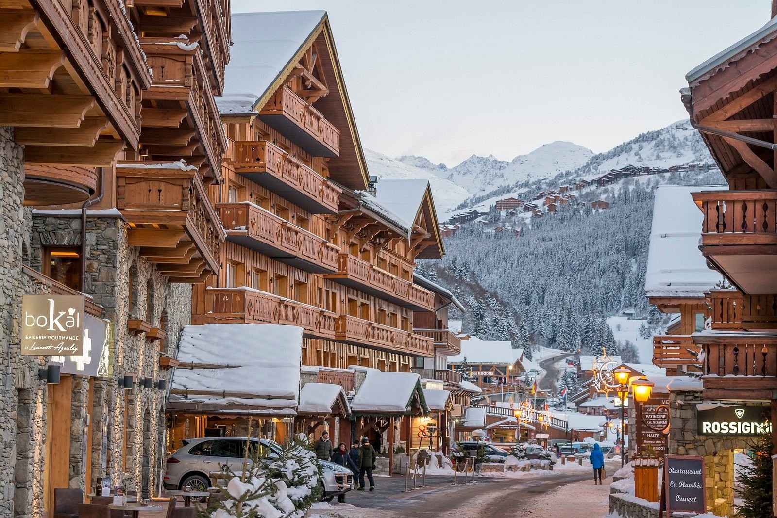 Hôtel La Chaudanne, Hôtel aux Allues