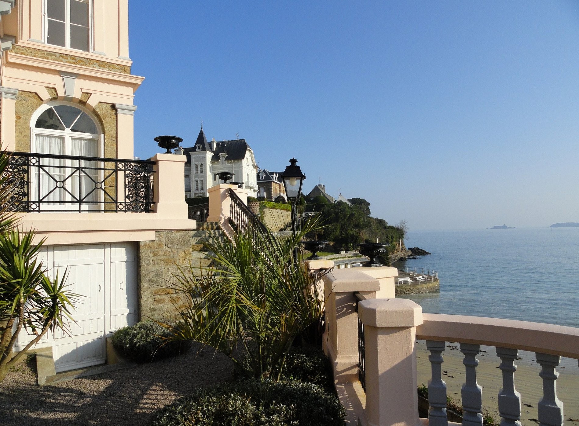 Hôtel Villa Reine Hortense, Hôtel à Dinard