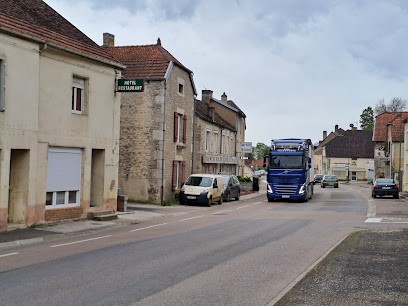 L'Escale, Hôtel à Longeau-Percey