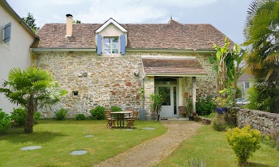 Auberge De La Fontaine, Hôtel à Laàs
