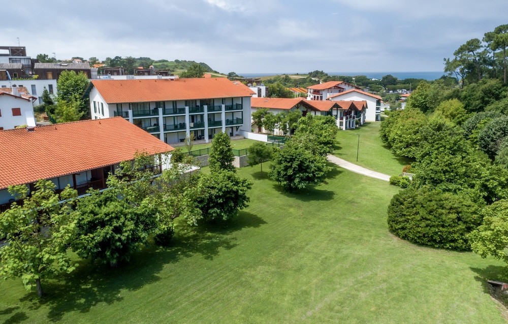 Hôtel Prestige Odalys Erromardie, Hôtel à Saint-Jean-de-Luz