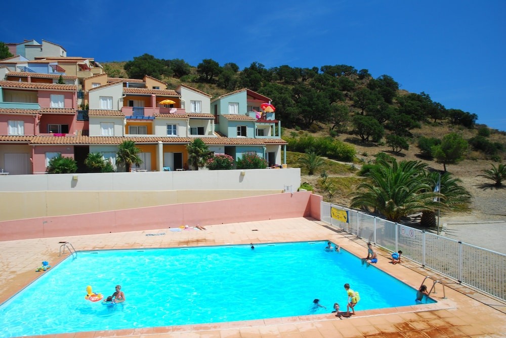 Lagrange Vacances - Le Village Des Aloès, Résidence Hôtelière à Cerbère