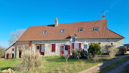 Le Coeur Du Chemin Hôtel à Prémery
