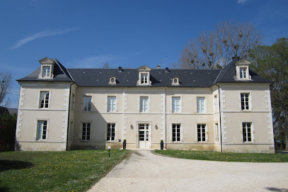 Château De Lazenay, Hôtel à Bourges