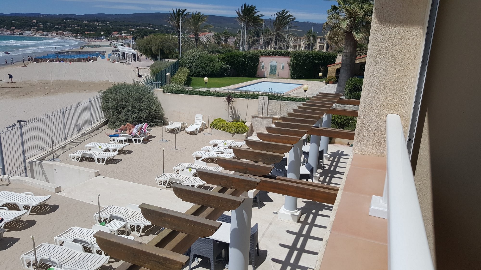 Hôtel Au Tapis De Sable, Hôtel à Saint-Cyr-sur-Mer