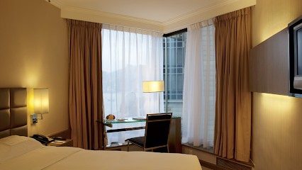 SARL SOHOGRA, Hôtel à Peri