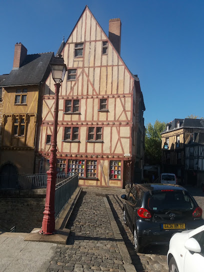 Les Ateliers Du 7 Hôtel au Mans