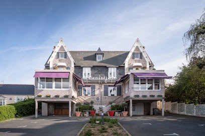 Hôtel Le Beauséjour, Hôtel à Erquy