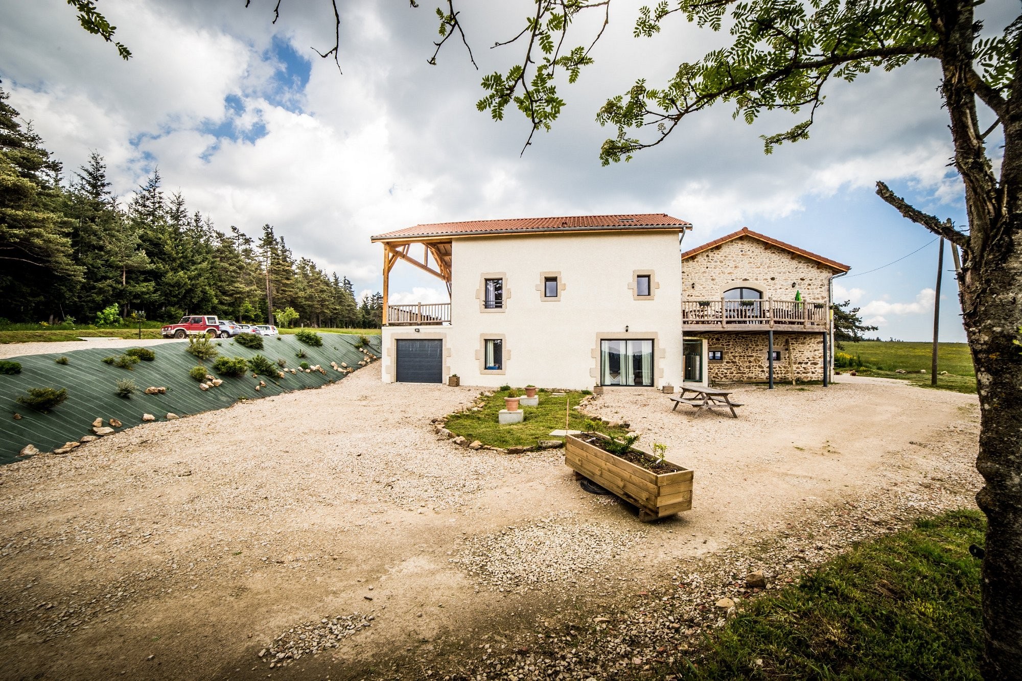 Logis Auberge des Myrtilles, Hôtel à Saint-Bonnet-le-Froid