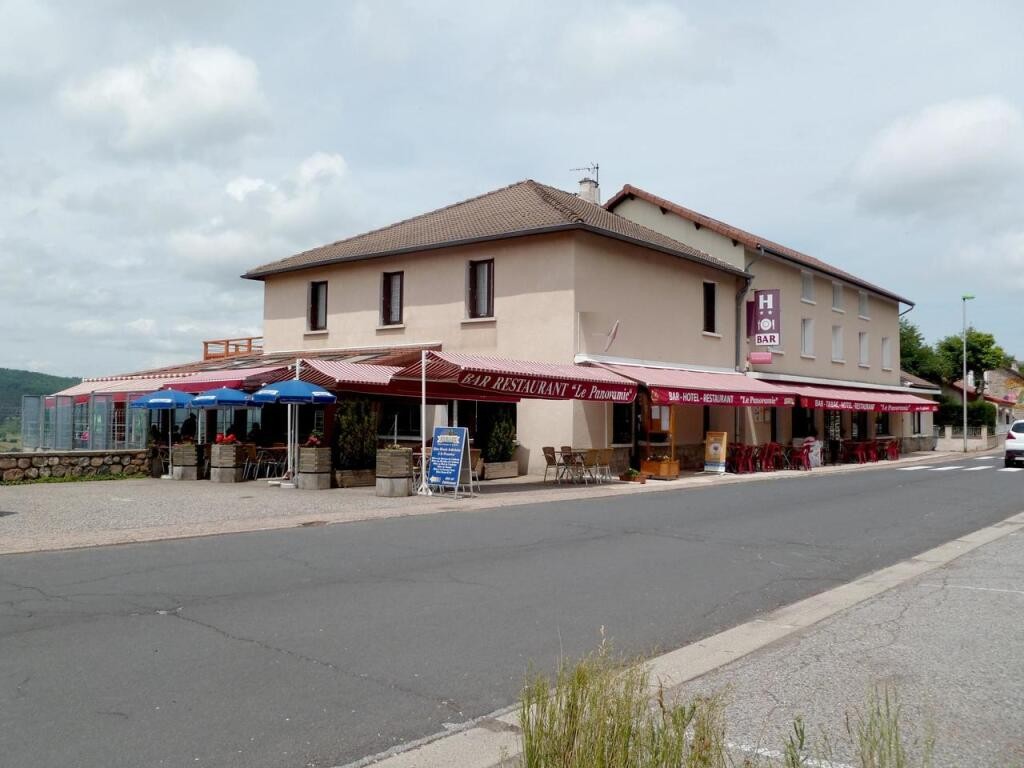 Logis Hôtel Le Panoramic, Hôtel au Lac-d'Issarlès
