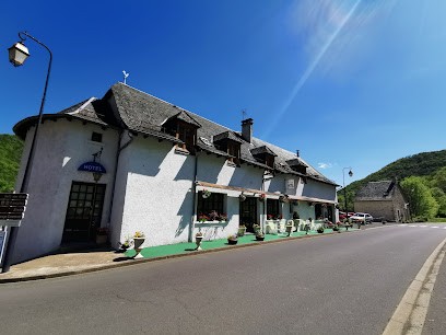 Le Bar B'rock Hotel, Hôtel à Saint-Martin-sous-Vigouroux
