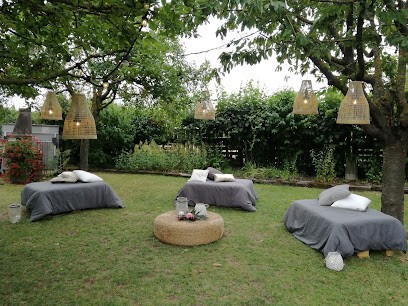 Hôtel Restaurant La Boîte A Sel, Hôtel à Volgelsheim