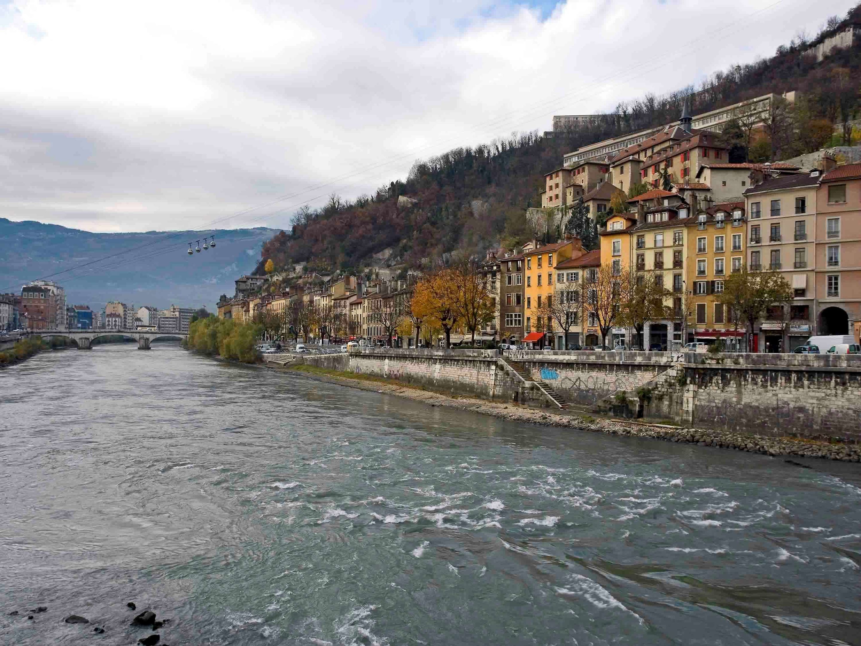 HotelF1 Grenoble Université, Hôtel à Gières